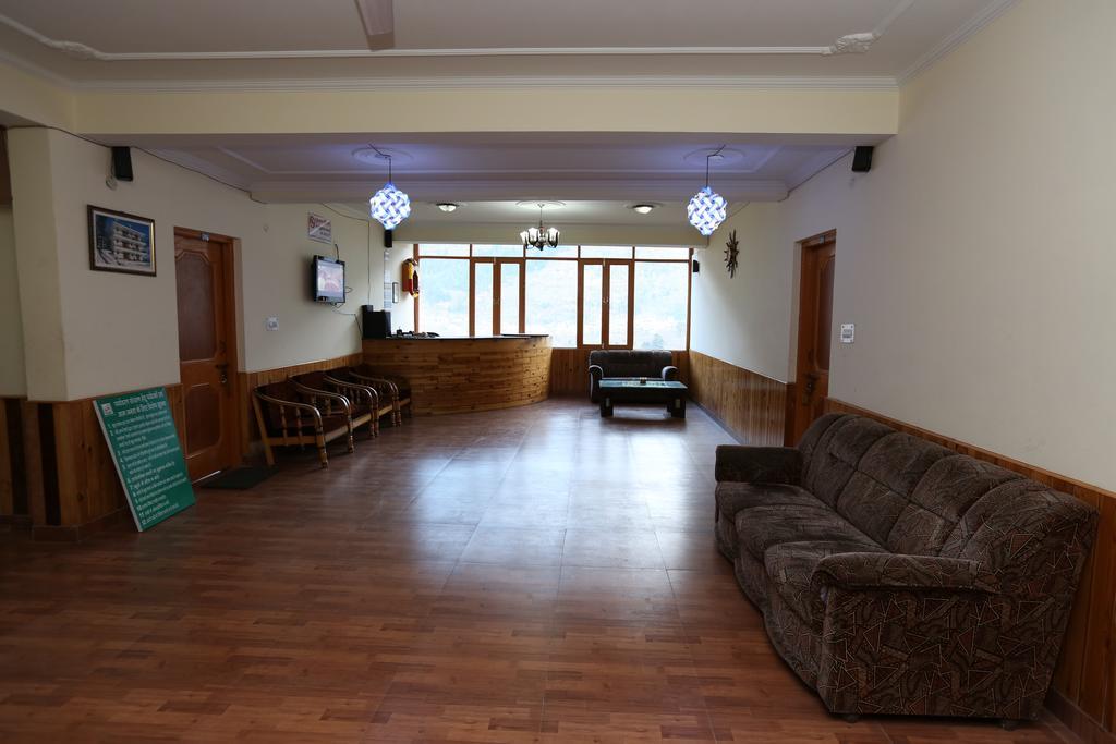 Hotel Ridge View Manāli Esterno foto