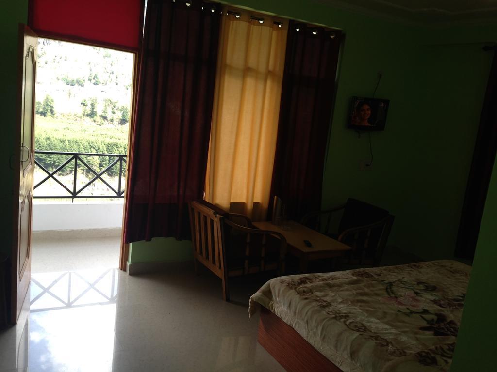 Hotel Ridge View Manāli Esterno foto