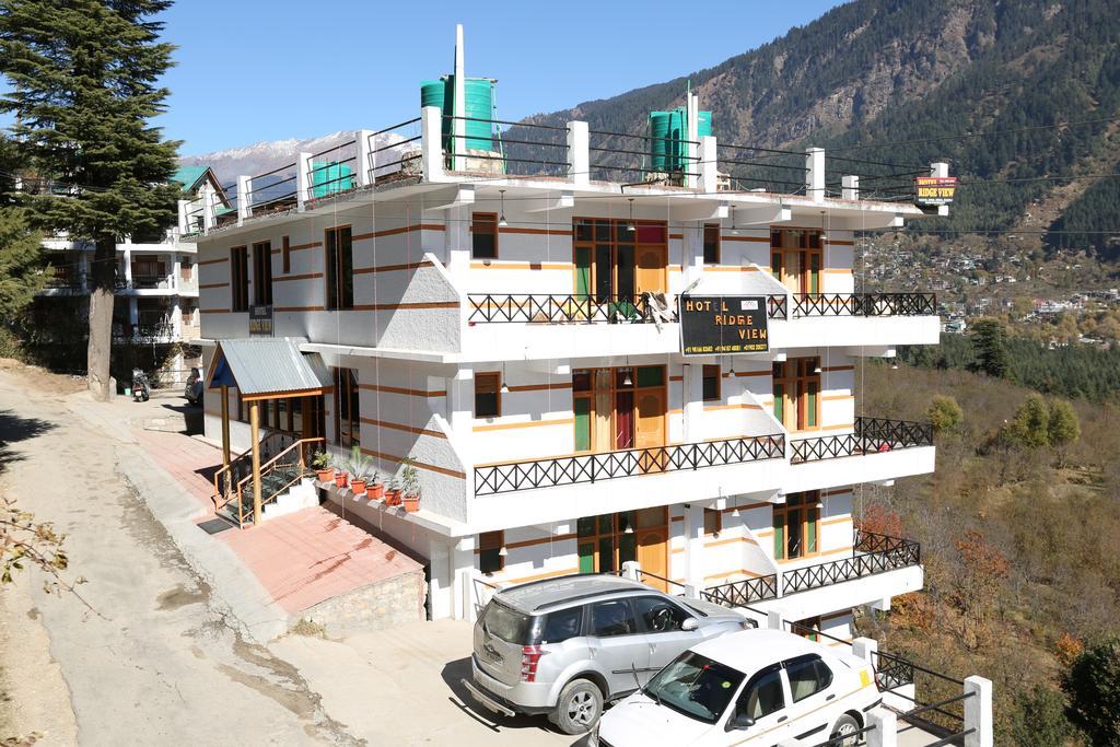 Hotel Ridge View Manāli Esterno foto